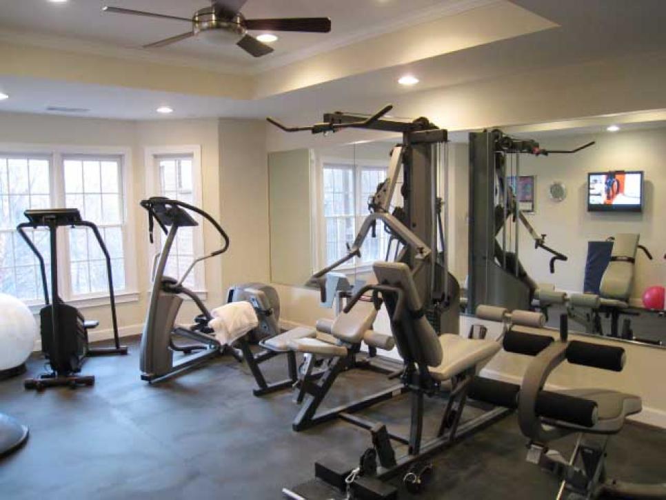 Read more about the article Can A Home Gym Help Keep One New Year’s Resolution?