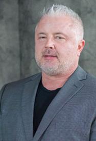 Read more about the article Team Hoffmann Acknowledges Jeff Mitchel, Sales Associate
