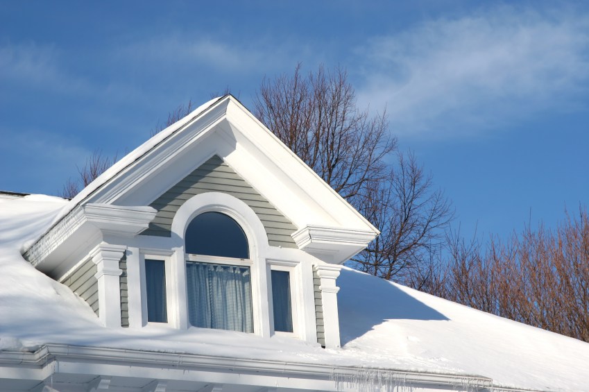 Read more about the article As The Temps Drop Outside, Experts Warn The Housing Market Looks To Be Cooling Down Too…