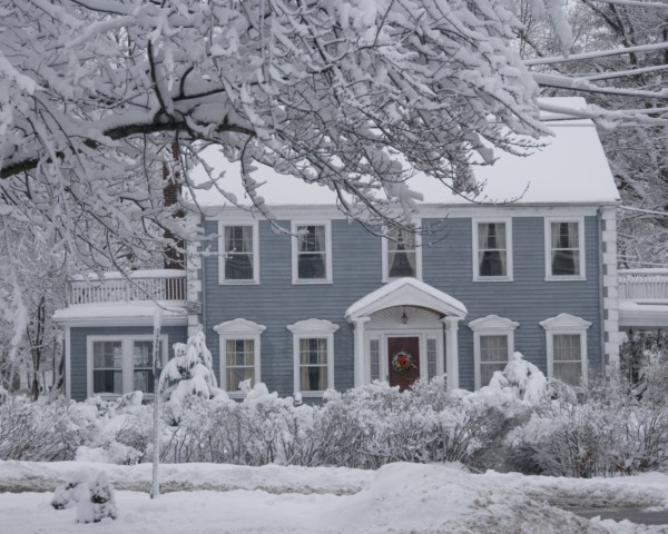 Read more about the article Is the Milwaukee Area at Risk for a Housing Downturn?