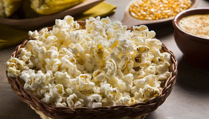 Read more about the article History of Popcorn: Fun facts about the movie snack