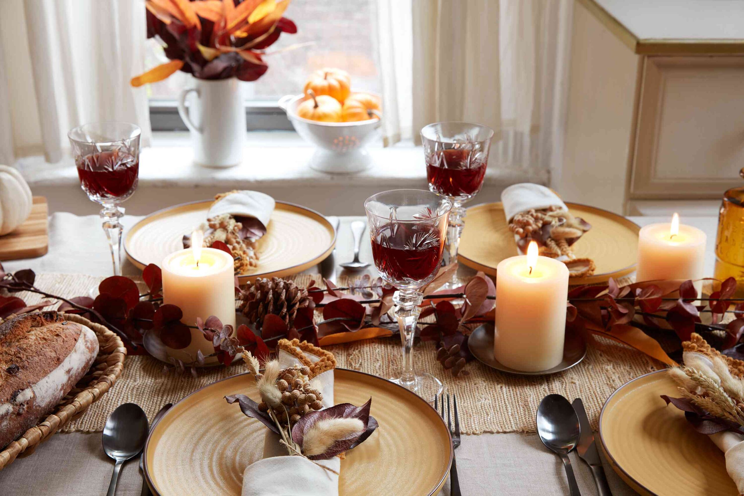Read more about the article Beautiful Thanksgiving Table Settings