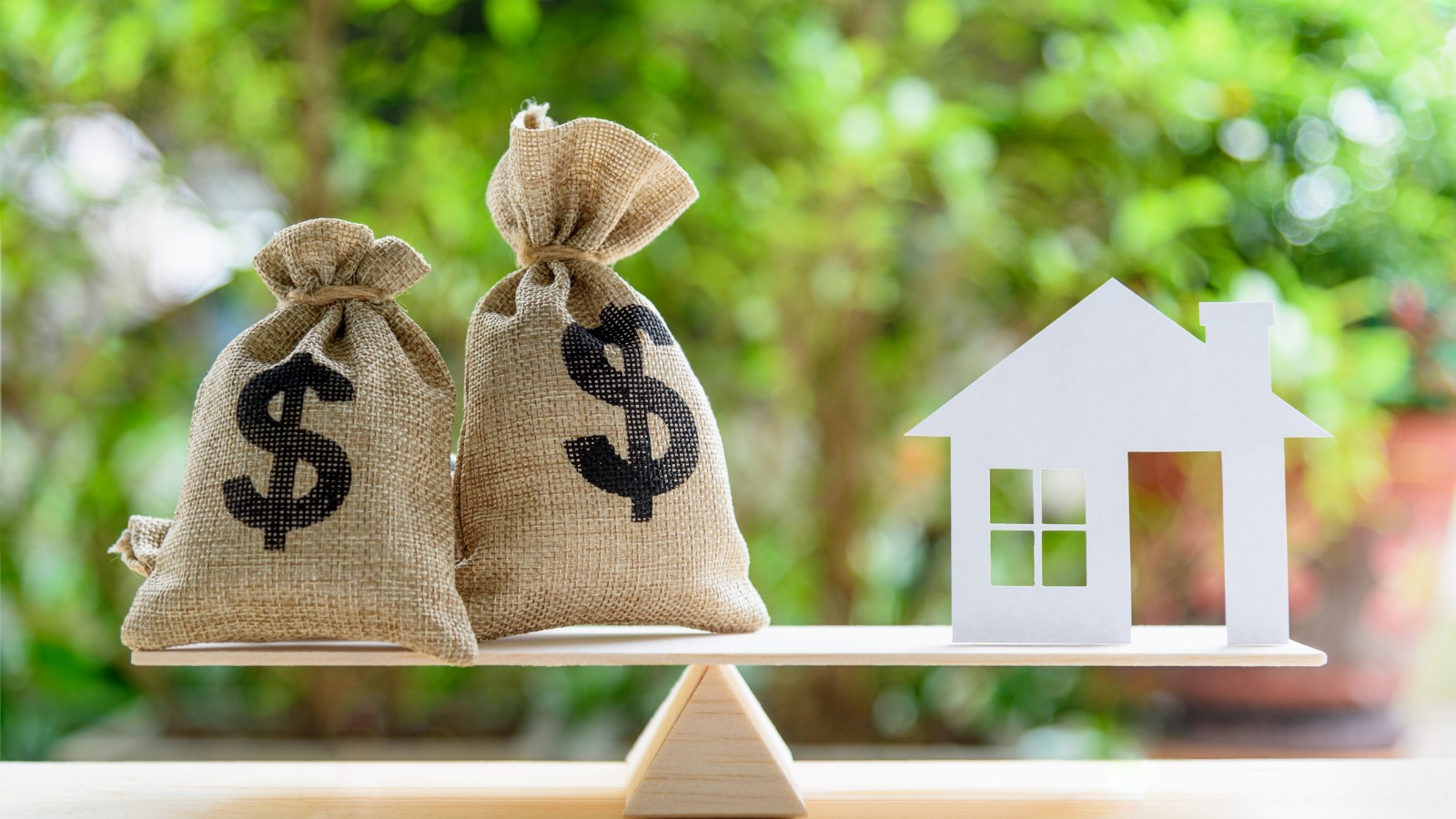Read more about the article Make Six-Figures? A Challenge For Home Buyers