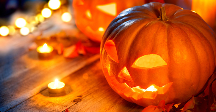 Read more about the article Halloween Safety Tips For Homeowners