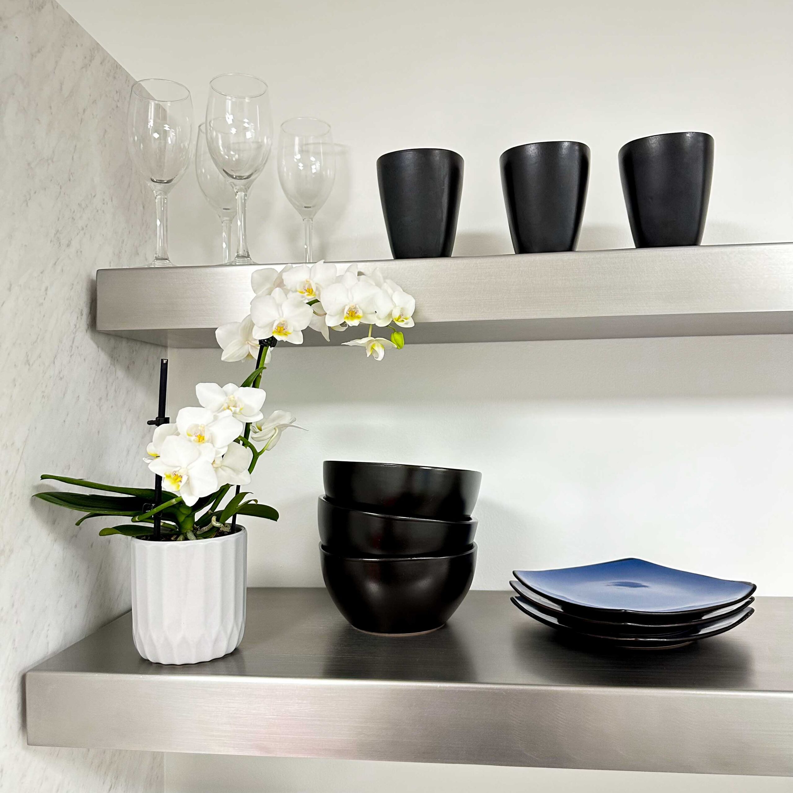 Read more about the article Floating Shelves #4 – Customization