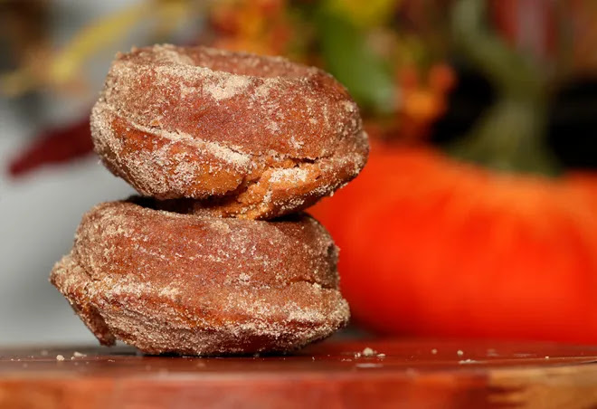 Read more about the article Where to find fresh apple cider doughnuts in Milwaukee