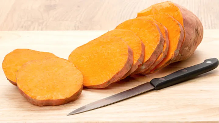 Read more about the article Sweet Potatoes #4 Sweet potatoes are in season during the fall