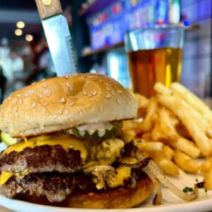 Read more about the article Milwaukee Burger Spot Lands on “Best Burgers in America List”